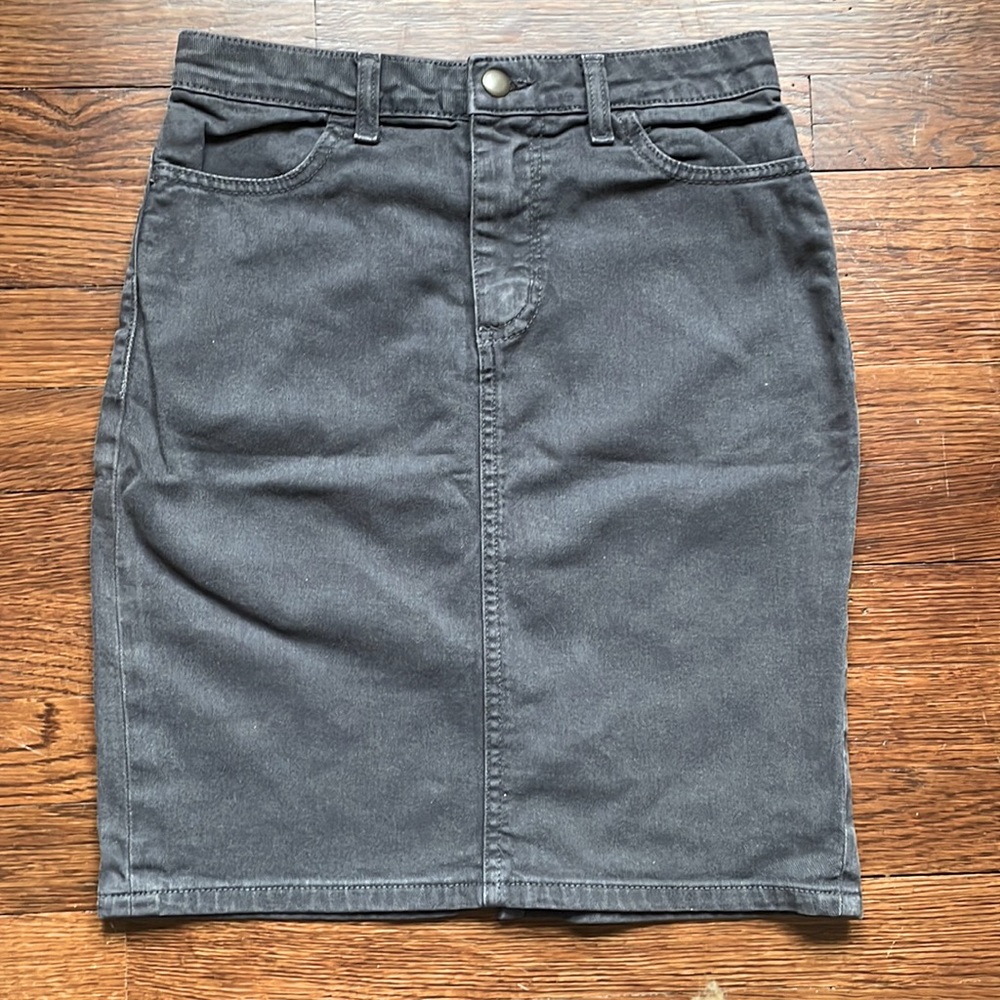 American Apparel Denim Pencil Skirt SZ Small Mid Rise Grey